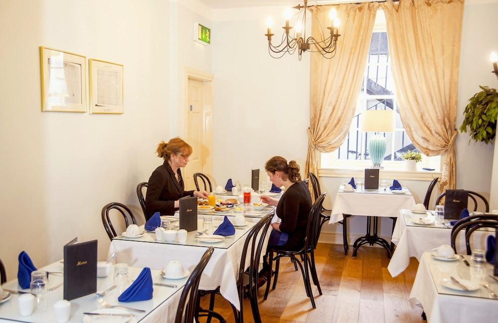 Baggot Court Townhouse 호텔 더블린 외부 사진