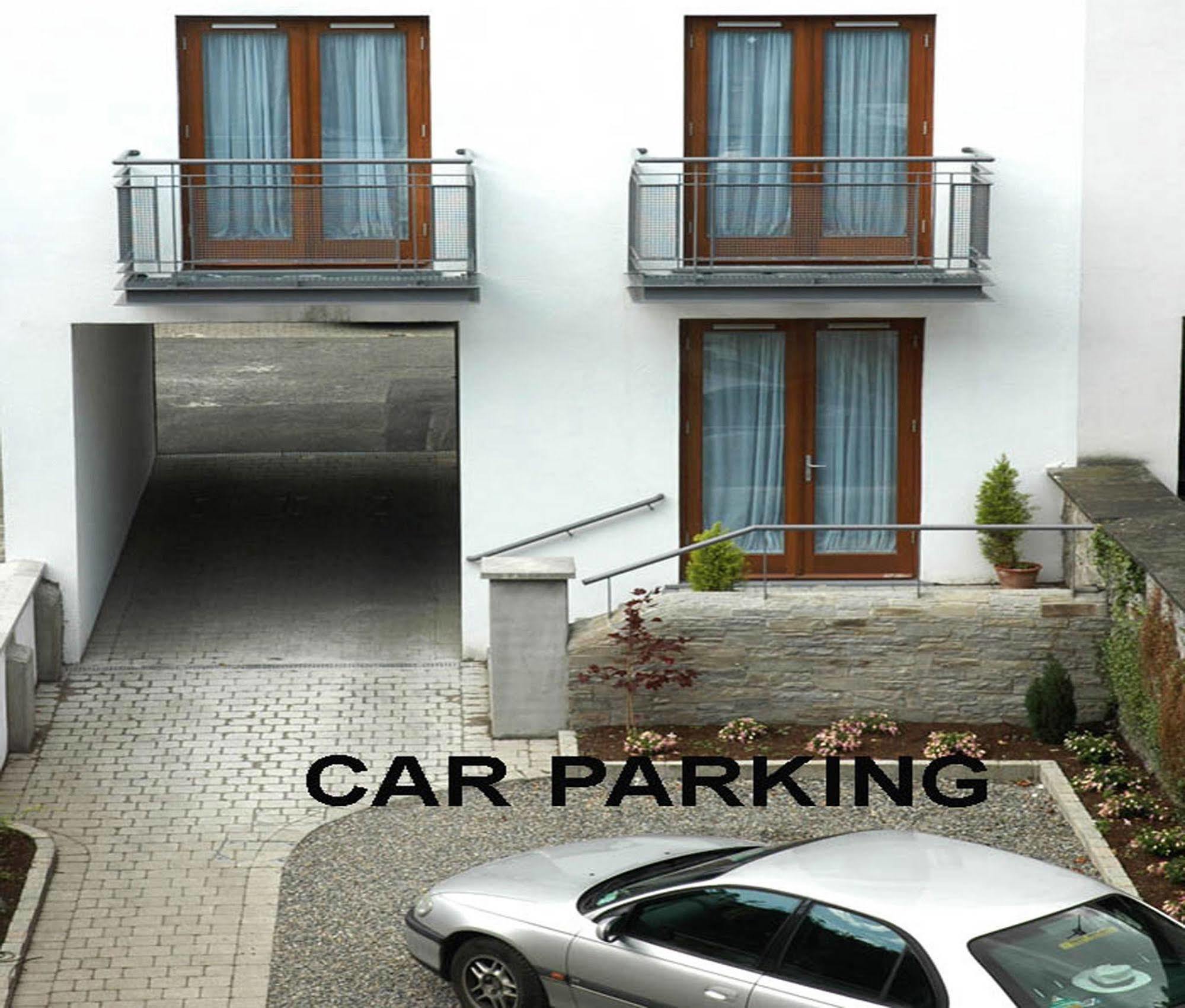 Baggot Court Townhouse 호텔 더블린 외부 사진